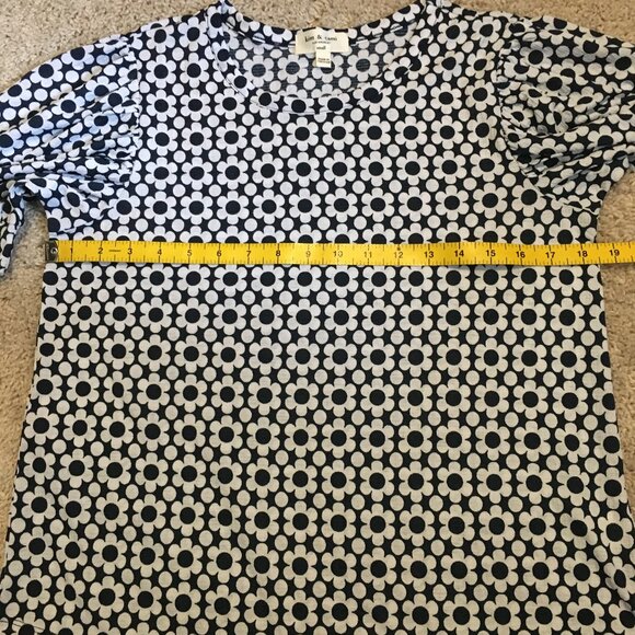 Puffy Shoulder Sleeve Floral Print Coquette Crepe Top - Picture 12 of 15